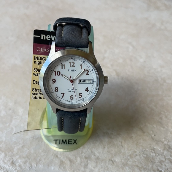 New Timex Men indiglo night light - Picture 2 of 5